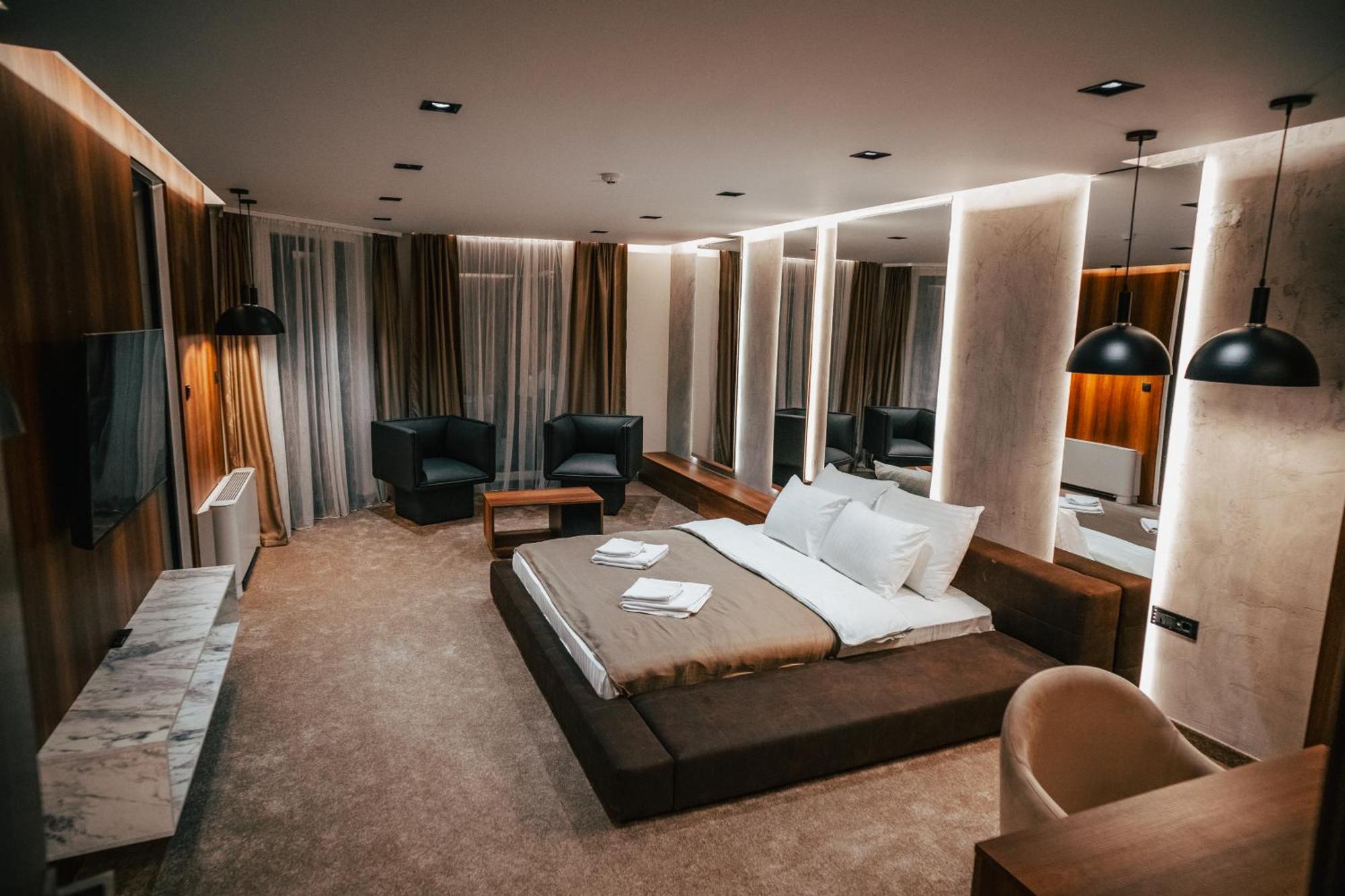 Hotel Bavka Leskovac  Ngoại thất bức ảnh