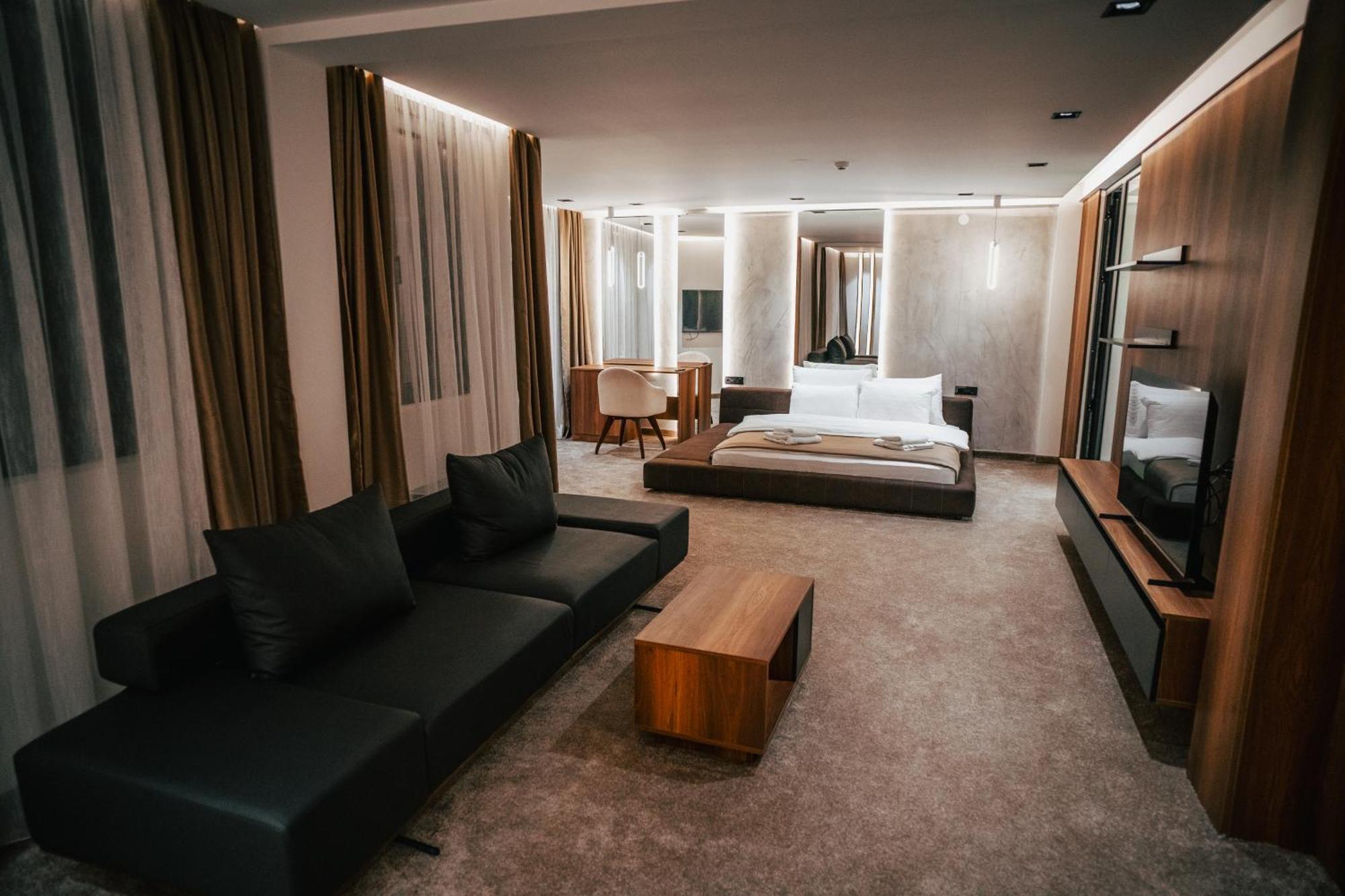 Hotel Bavka Leskovac  Ngoại thất bức ảnh